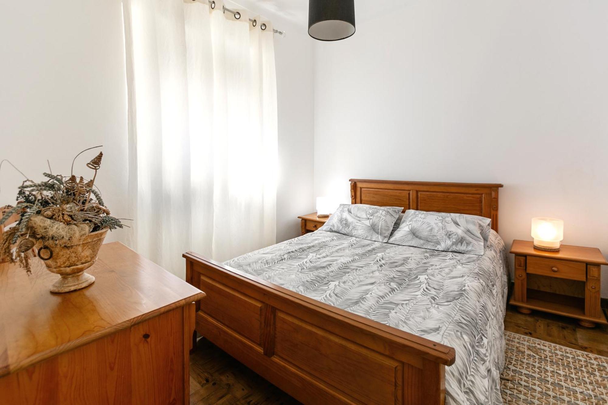 Вілла Matias Terrace House Лорінян Екстер'єр фото